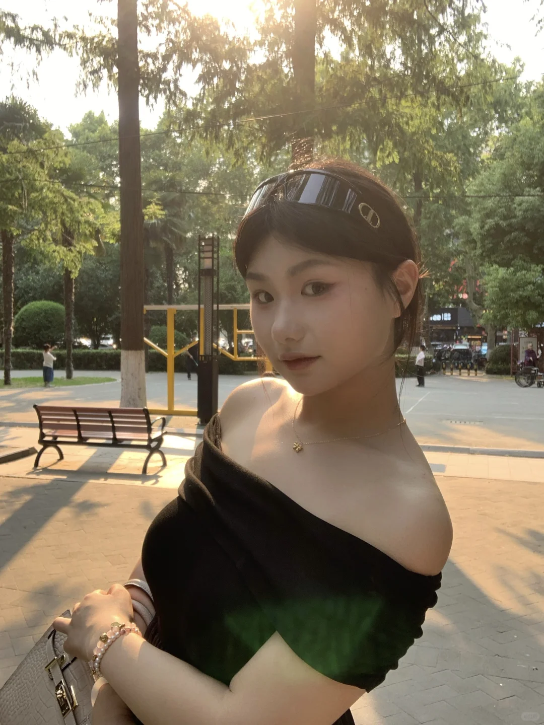微胖女孩夏天也能穿衣自由咯！！
