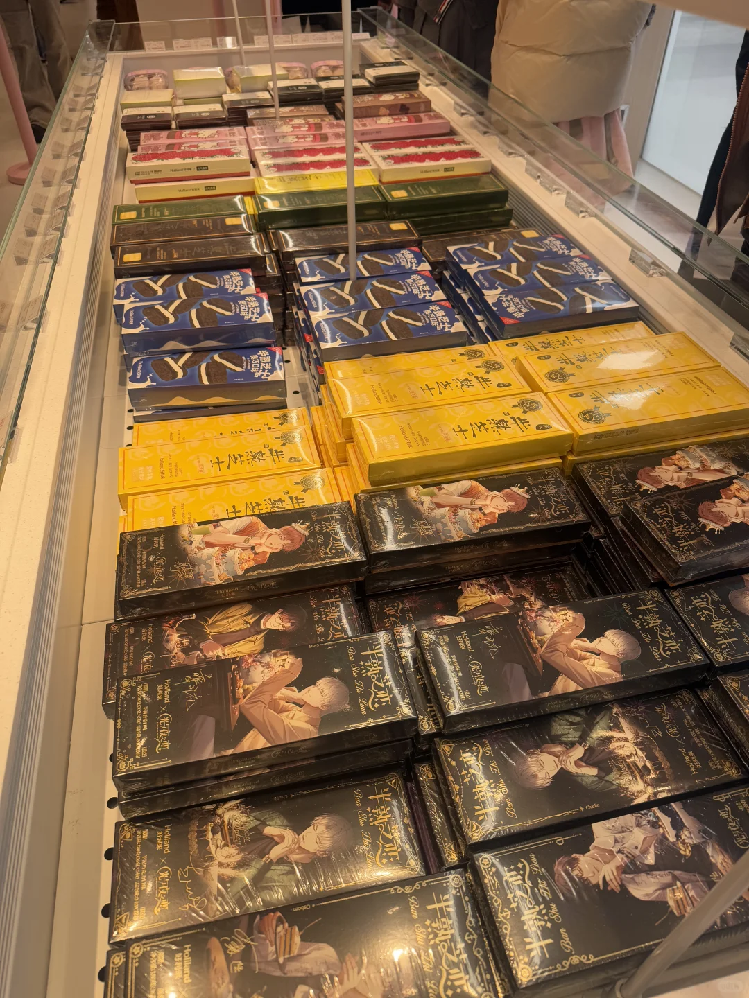 为什么好利来的店员都那么好看啊！！