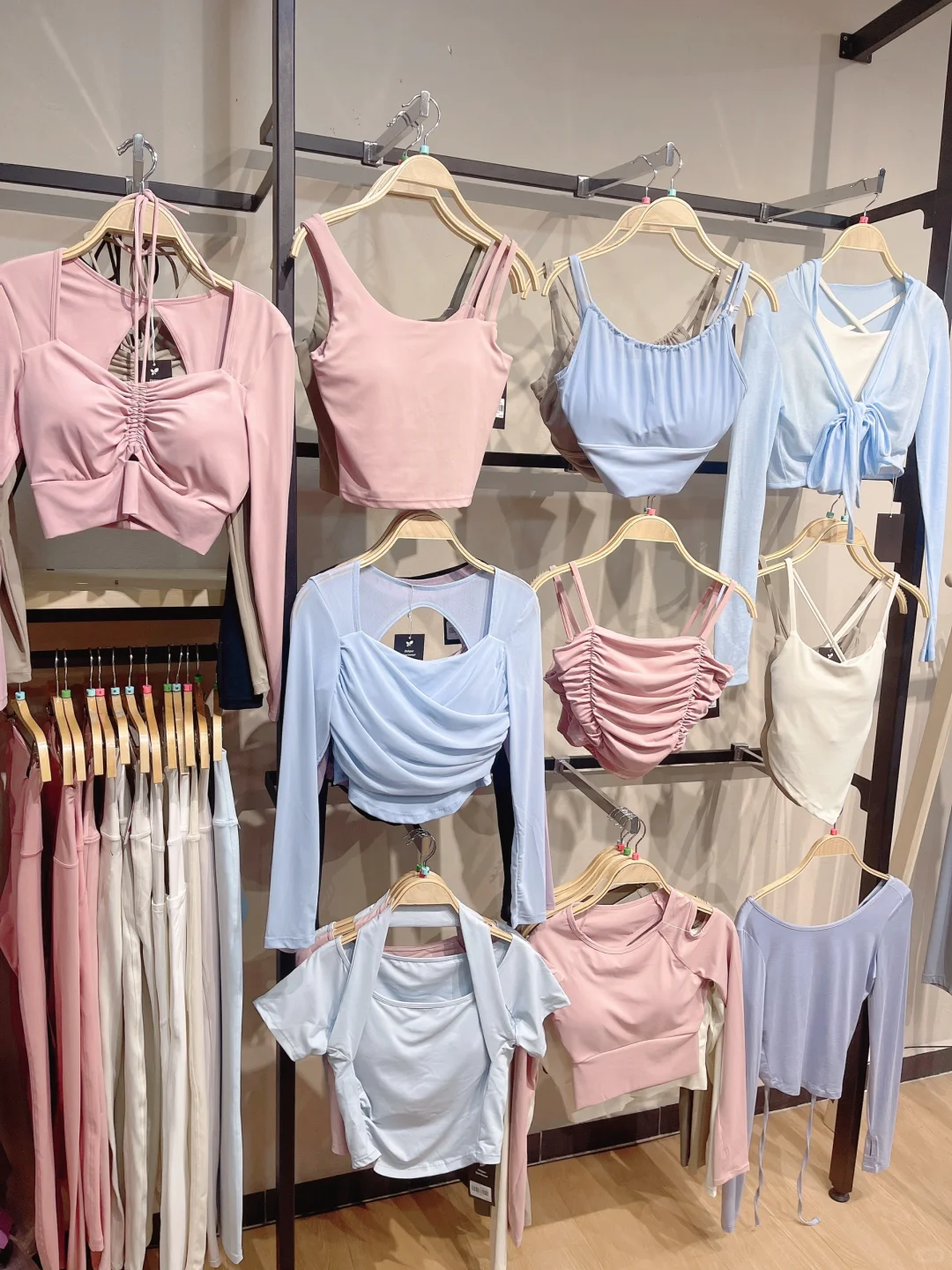 🇲🇾KL超级🔥的平价瑜伽服实体店✨