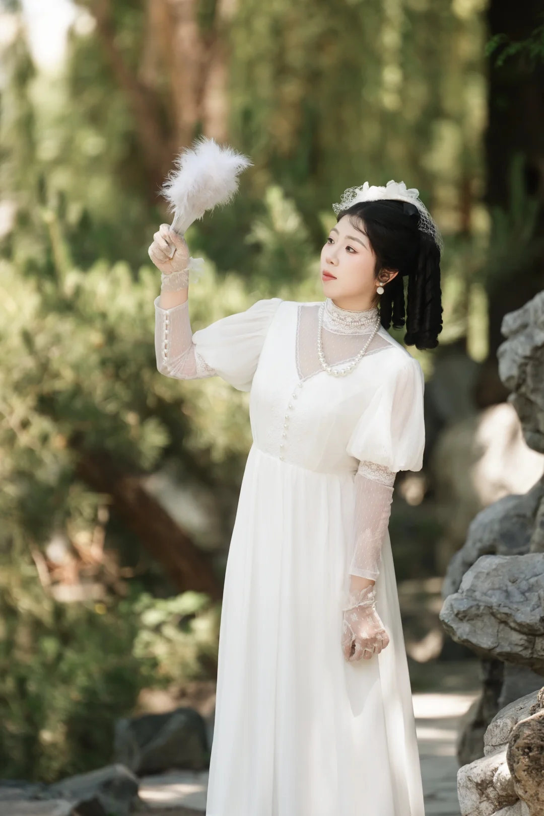 在北京大观园拍一组清汉女和留洋大小姐写真