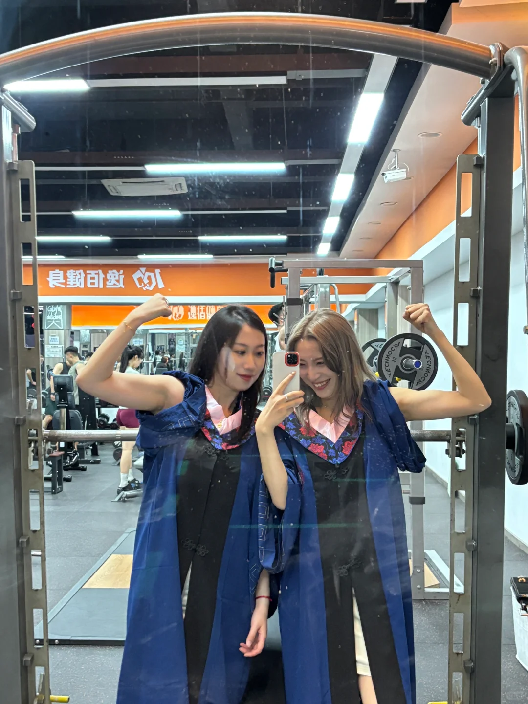 我们健身女有自己的毕业照🎓