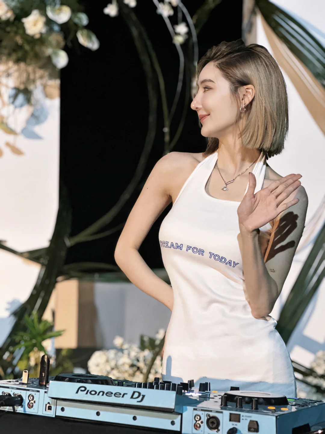 美女dj打碟，颜值dj，高端dj，商演dj演出