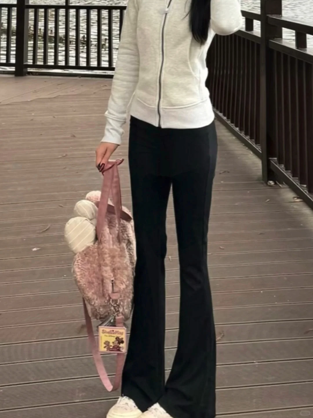 这微喇瑜伽裤真的巨显瘦显腿长啊！