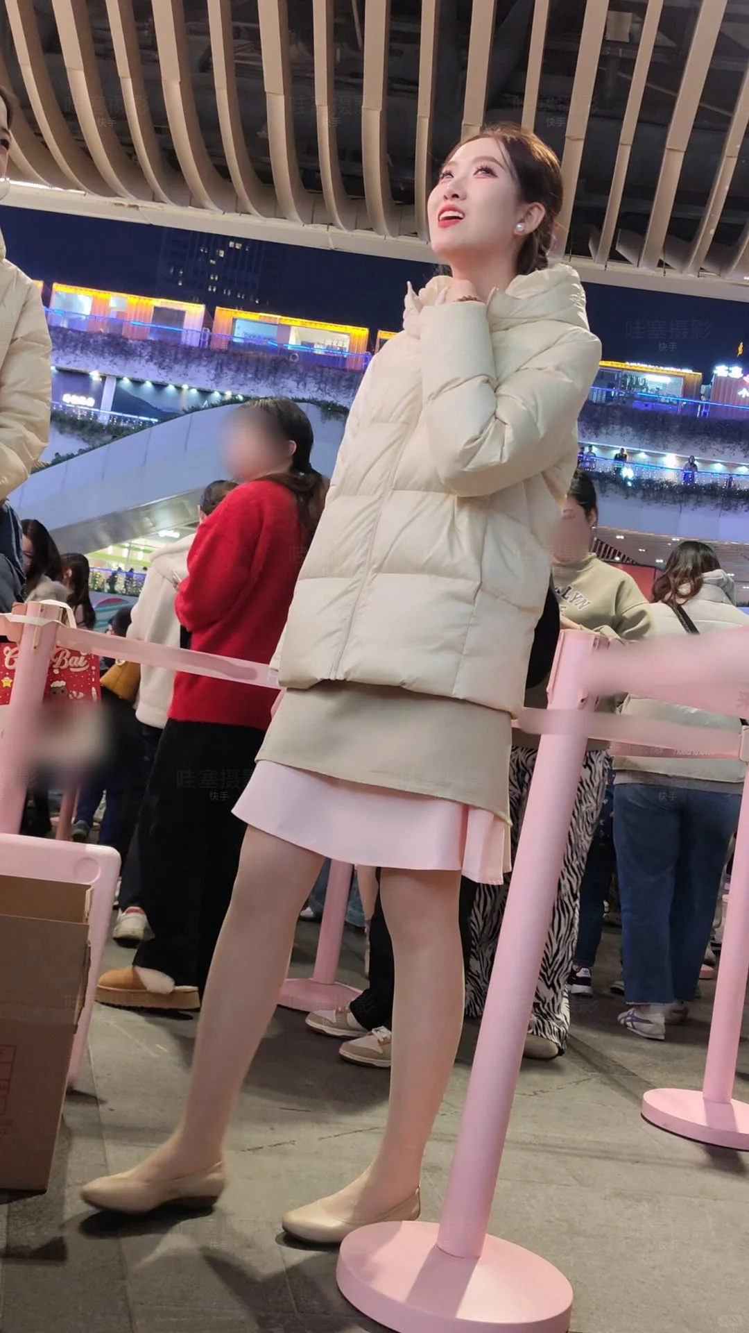 你会为了看小姐姐去买好利来吗？