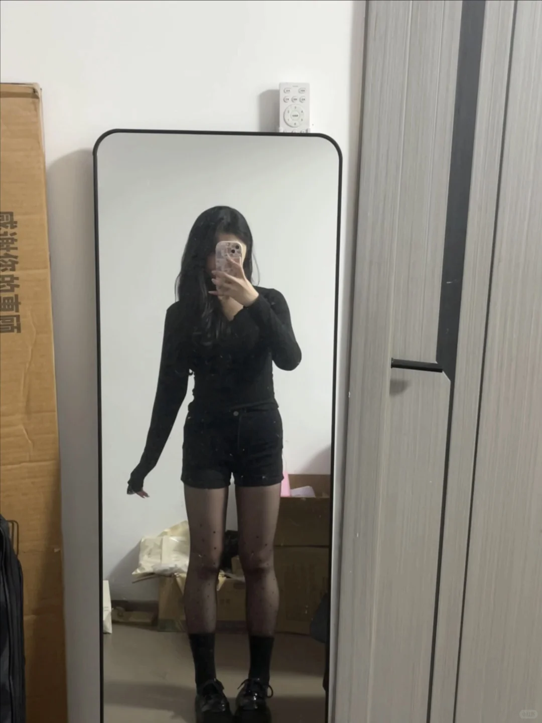 今天是自拍拍拍🤳