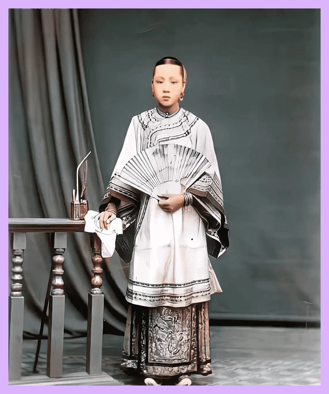 李鸿章的小妾，身高168cm，美貌如天仙。