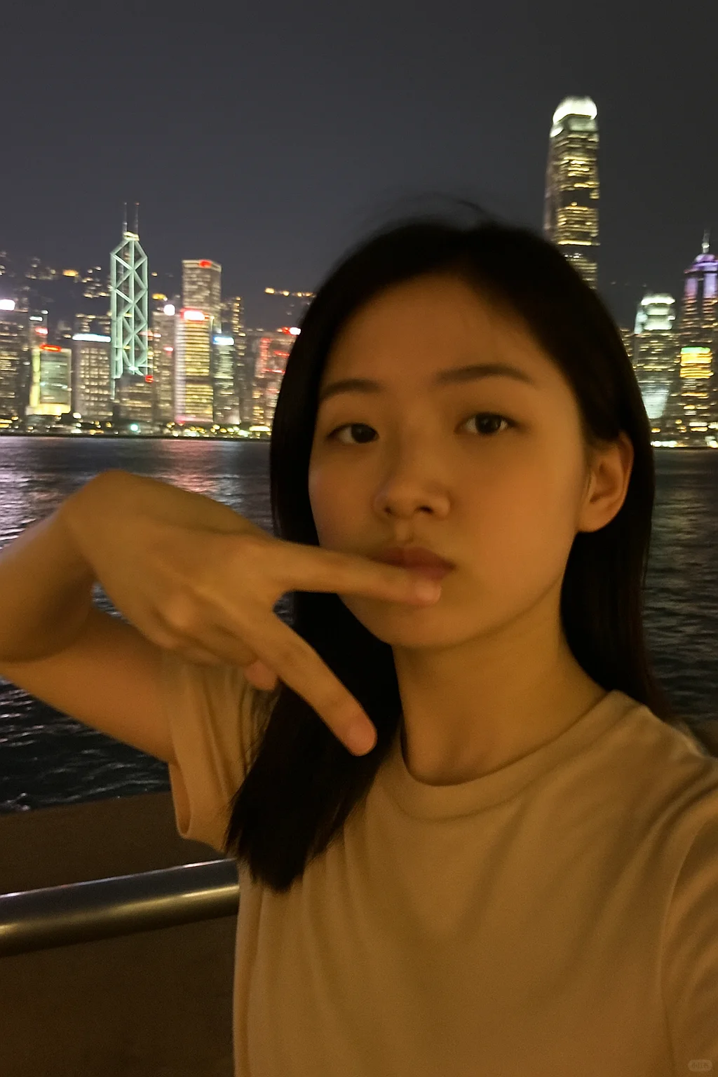 一张平淡无奇的“自拍”