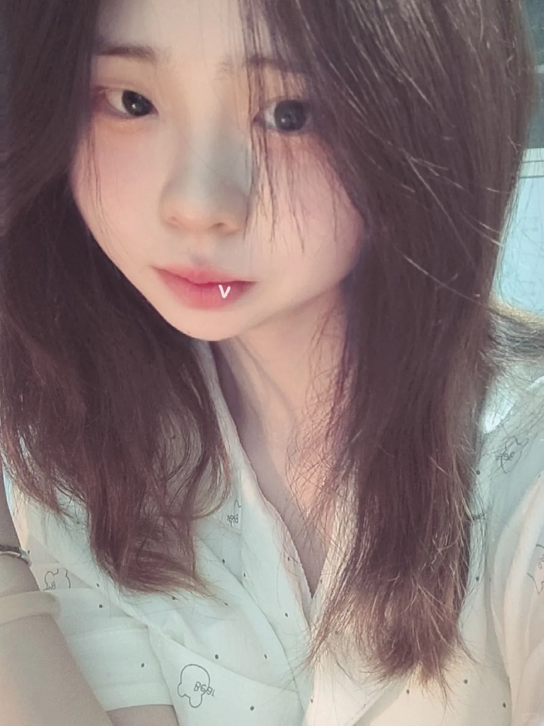 存一些好看的脸拍角度📷