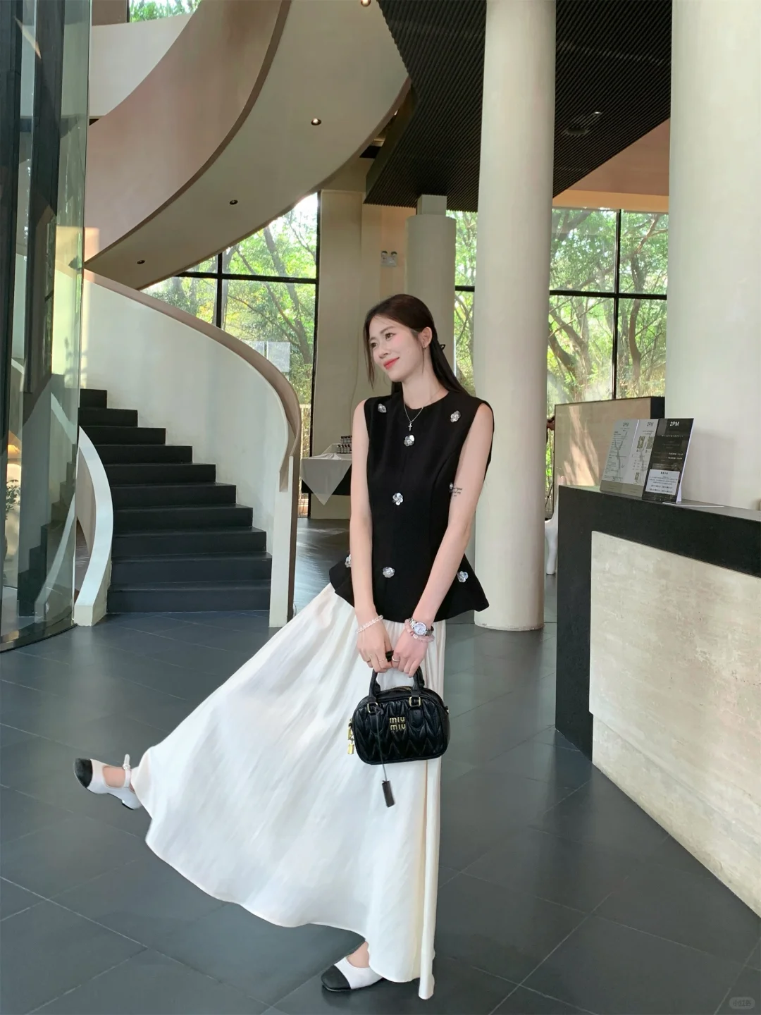 OOTD | 气质拿捏的黑白配
