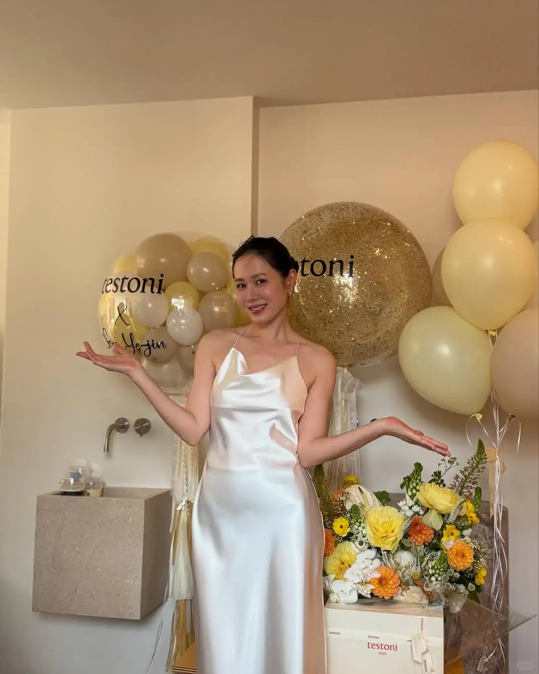 孙艺珍这个肩颈线条太厉害了吧！
