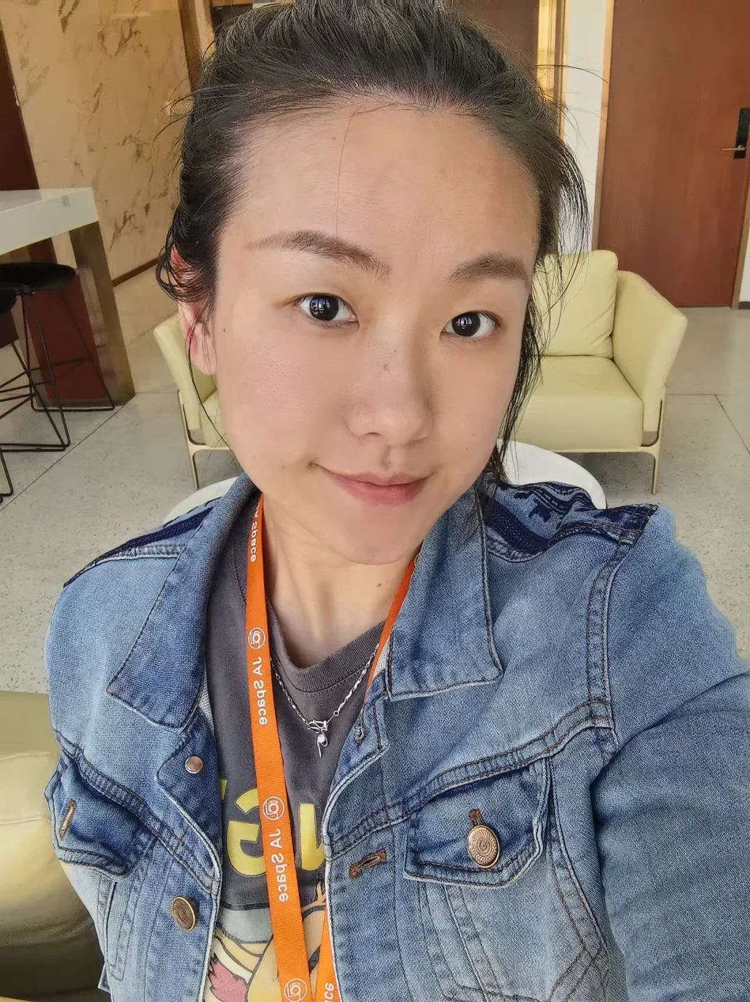 70 80后的美女们交出你们的素颜照
