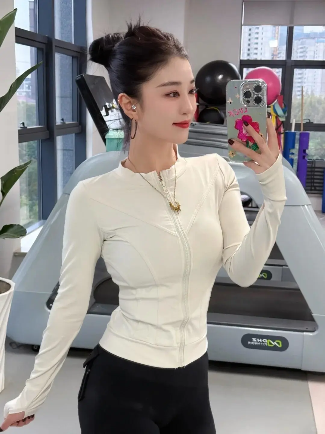 34岁无医美，空腹挨饿5年，少女感是我应得的
