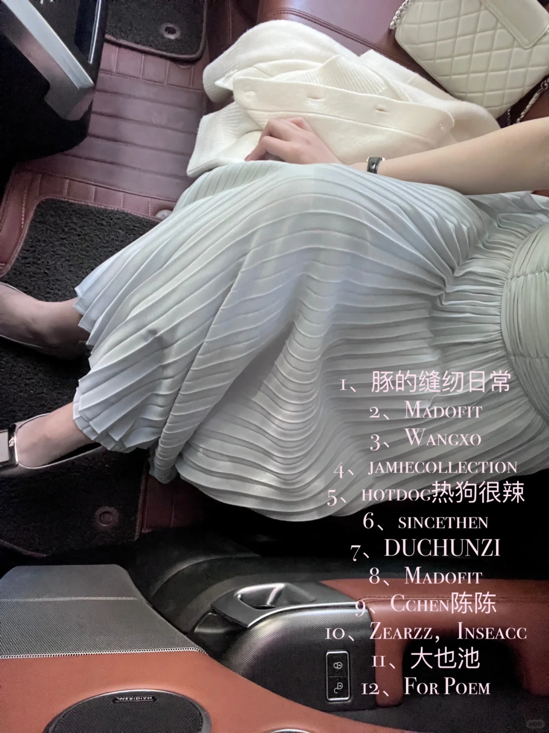 周末发个连衣裙合集吧。