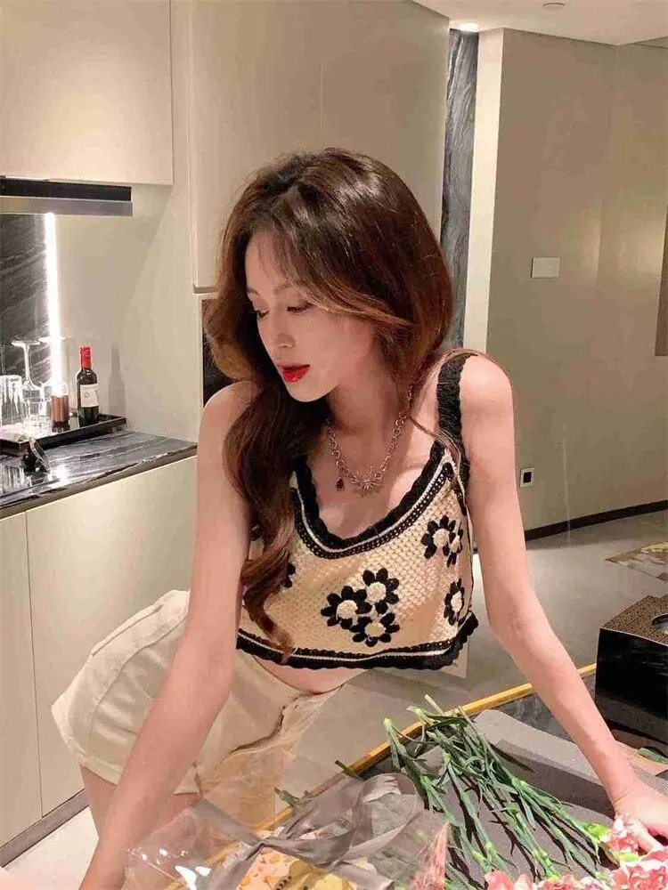 救命！这吊带把甜辣和温柔焊在我身上了吧！🔥