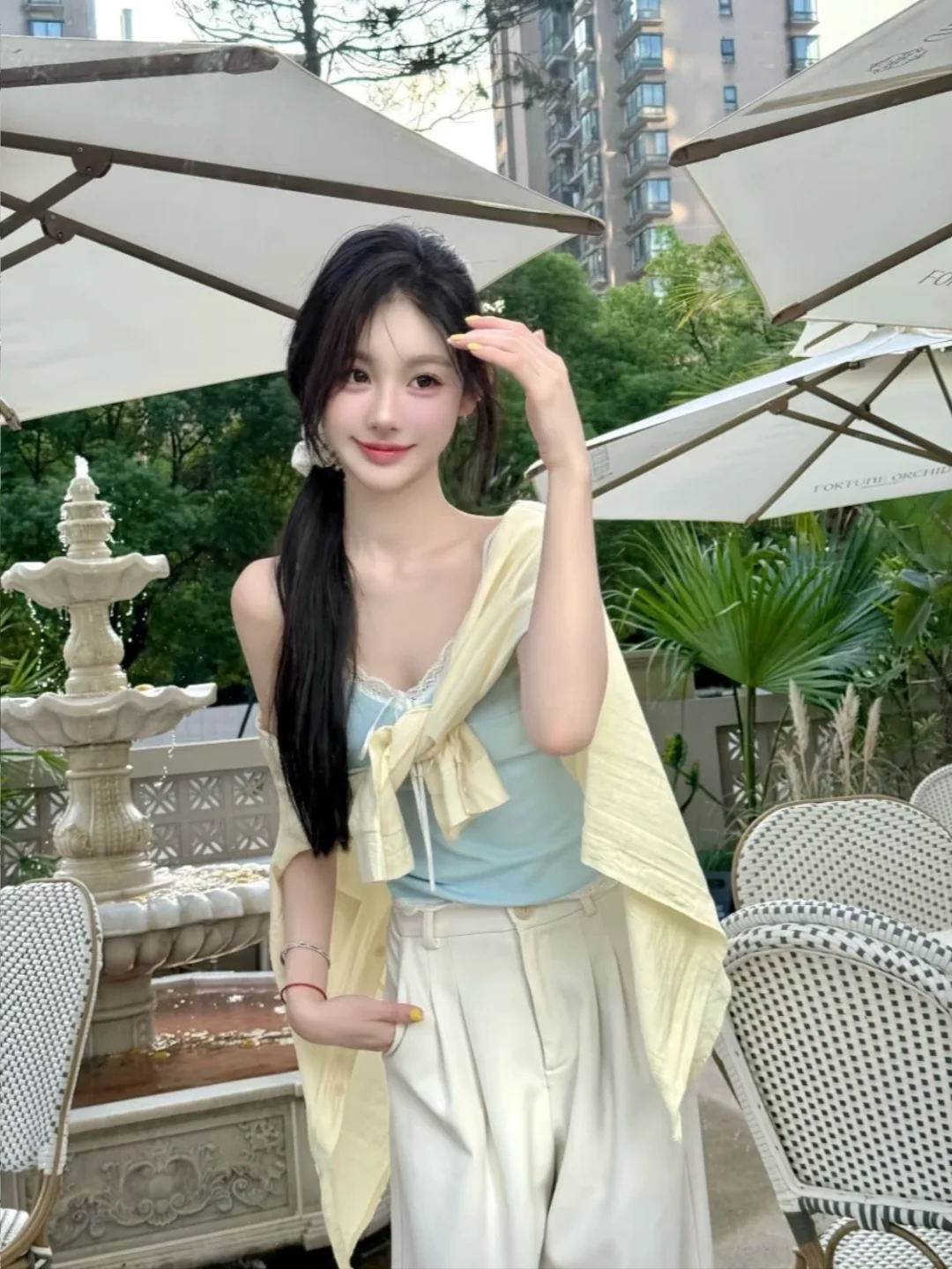 清纯 小众女模 蹲摄影📹