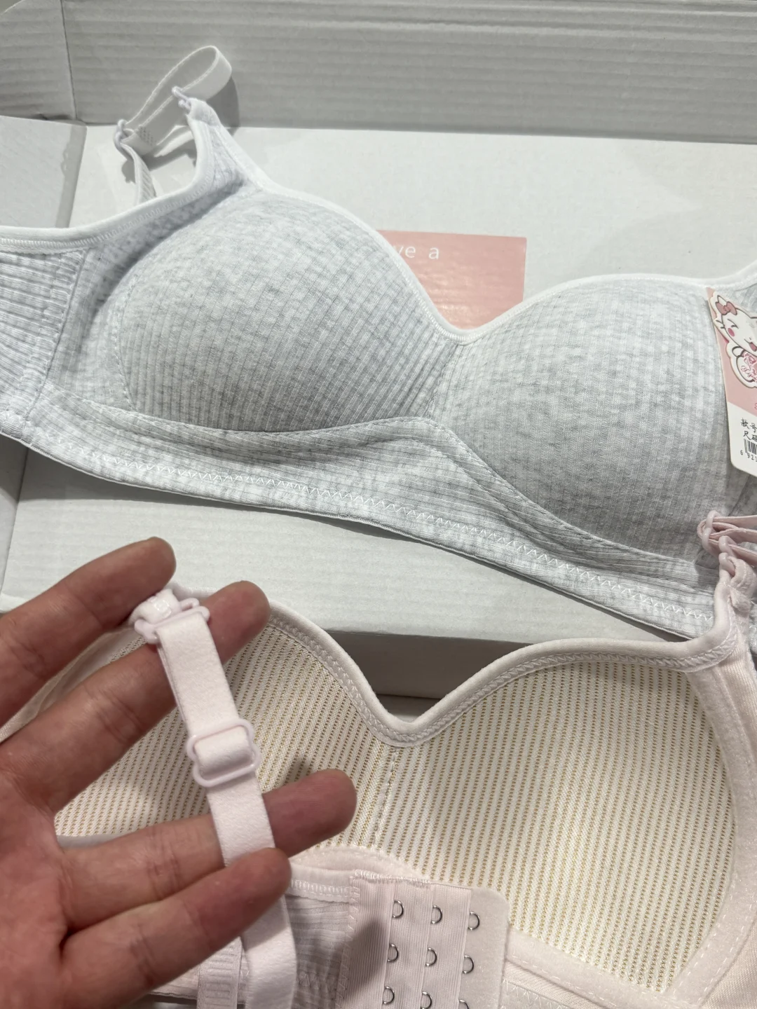 好穿哭了这件bra 小胸聚拢显圆！才20+不踩雷