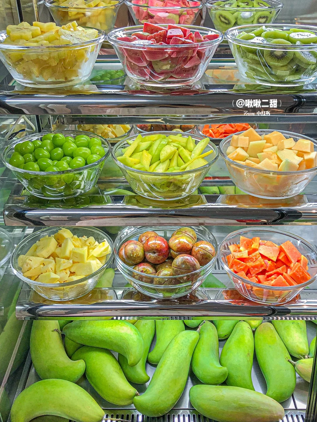 大连首家‼️酸嘢专门店🥭辣椒粉拌水果好上头