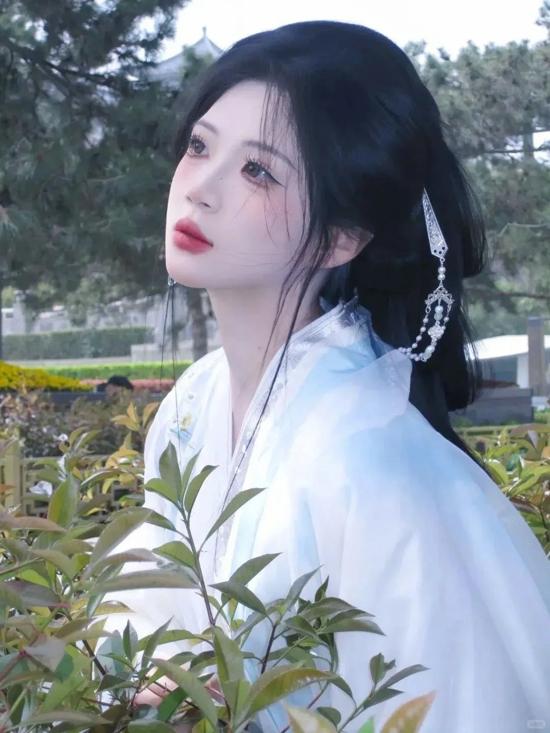 这几组清冷感汉服写真 没进人心坎了😭