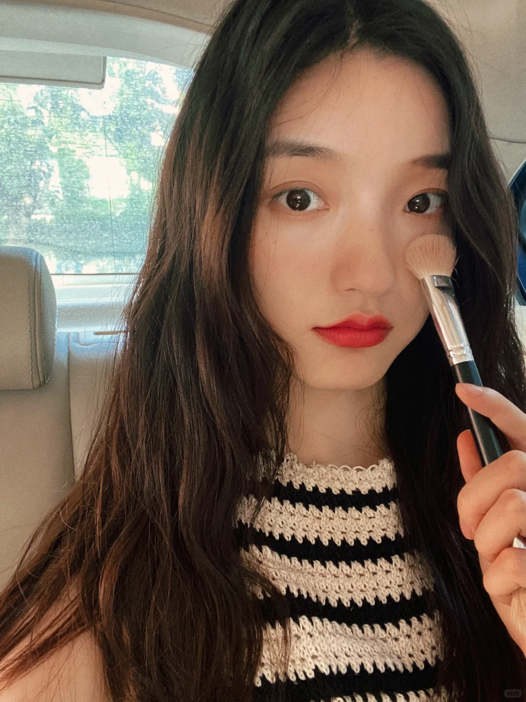 自然系女生表示“今天的腮红我很满意”