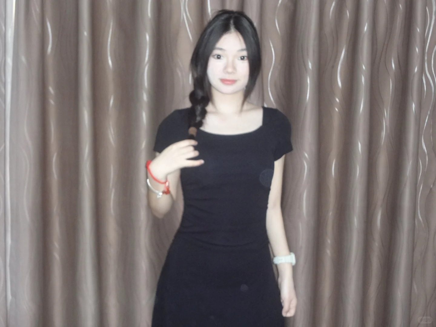她好像知道自己很美📷