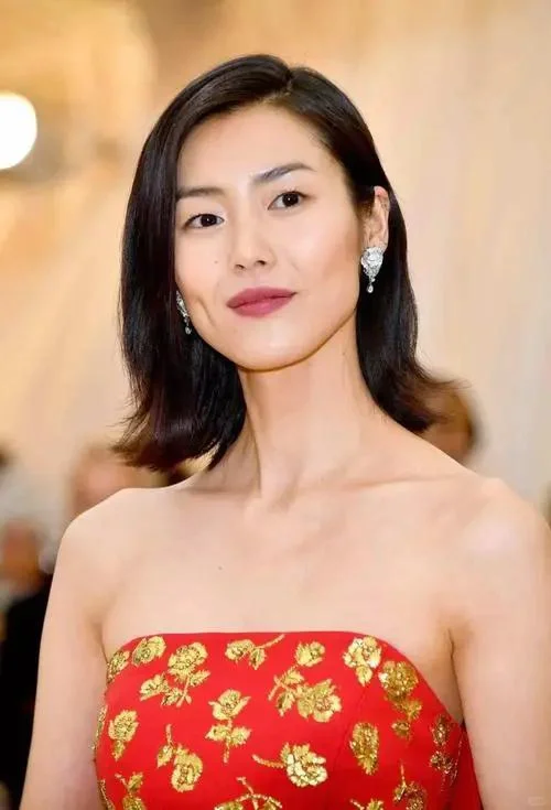 曲线型脸型如何改善👏👏👏