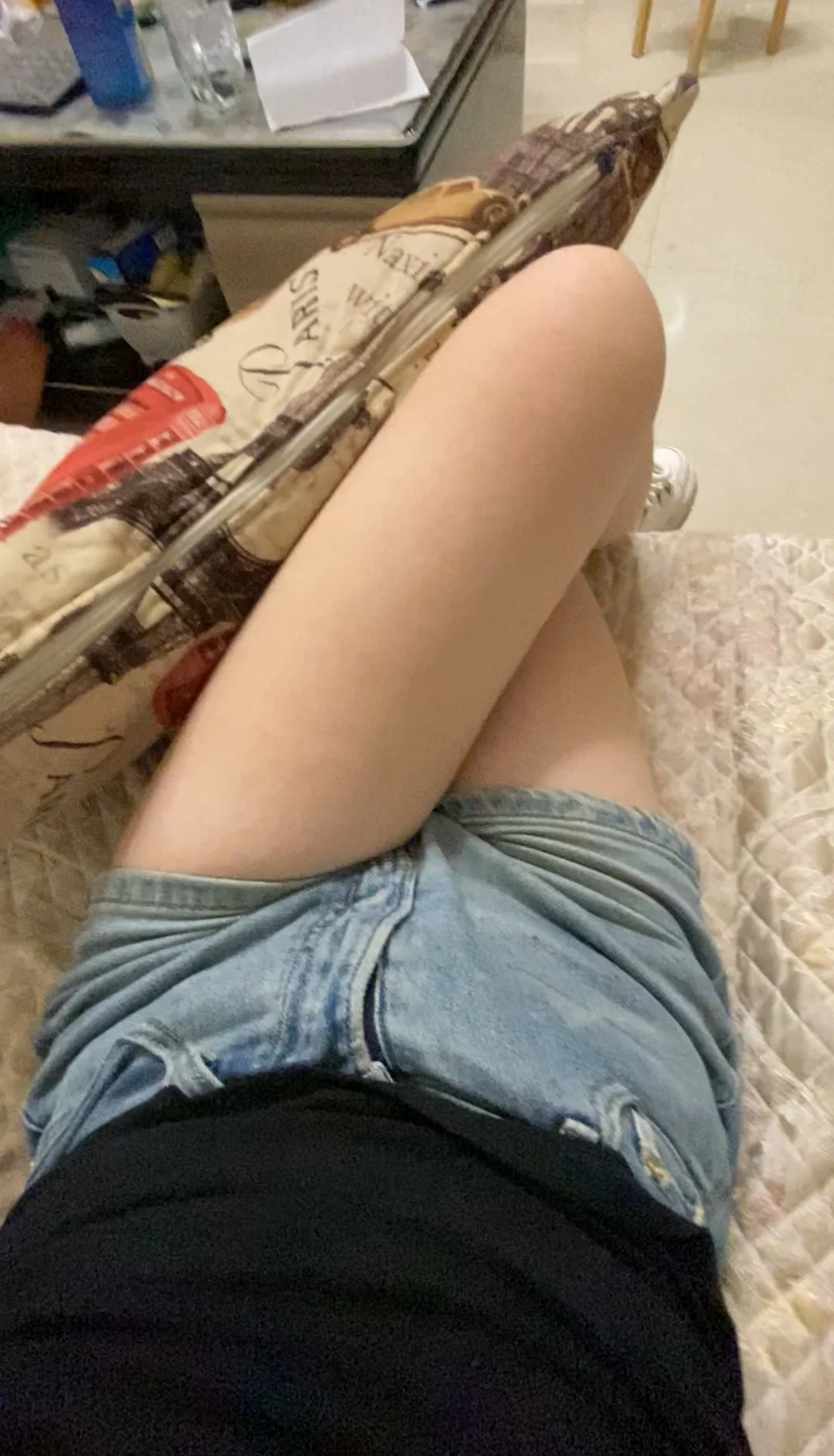 蛮喜欢自己的腿