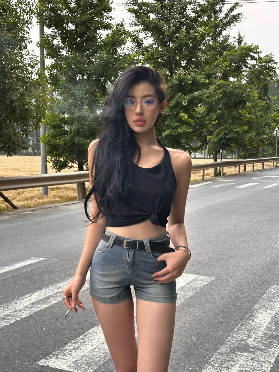 很内向 被叫老公会脸红。