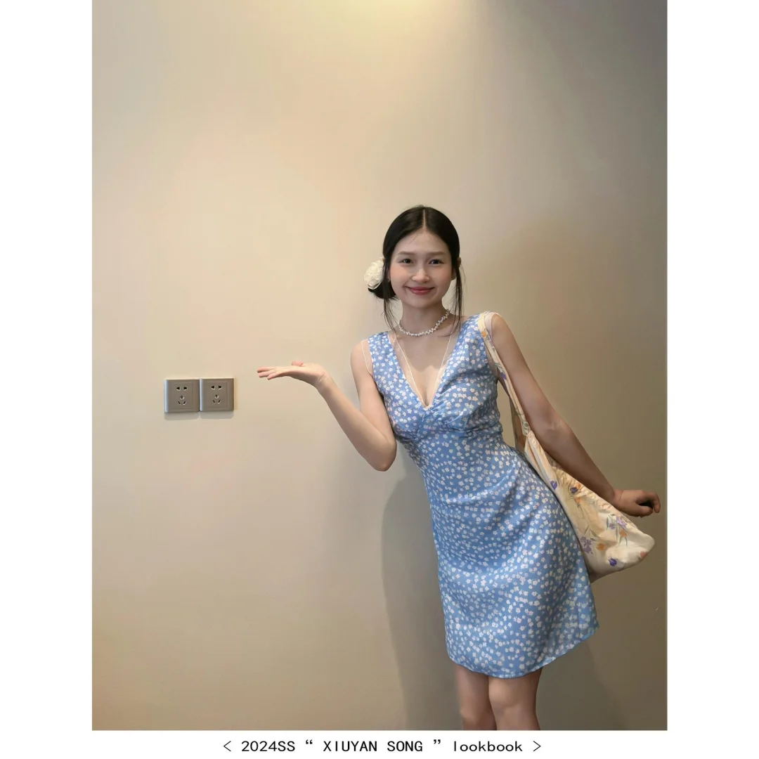 💰39这件裙子太温柔了～蓝调的！