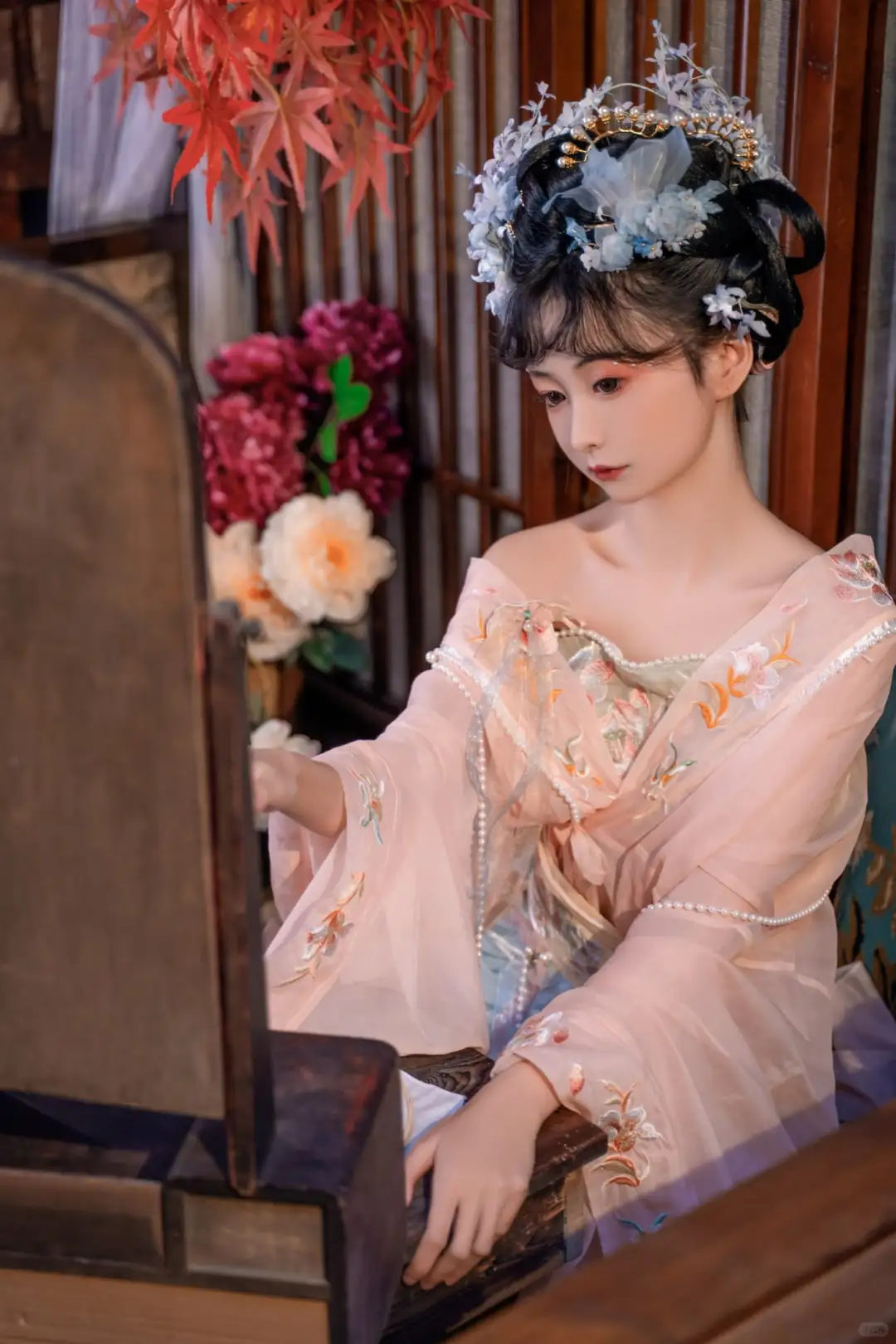 来个不一样类型的美女