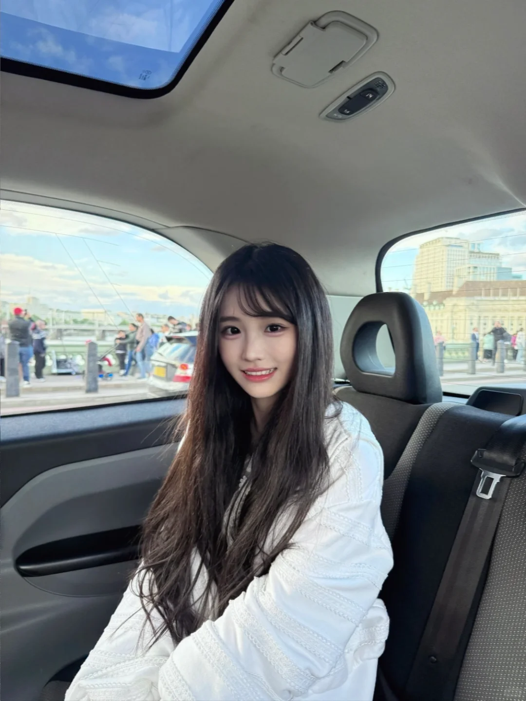 小众清纯女模 蹲摄影📹