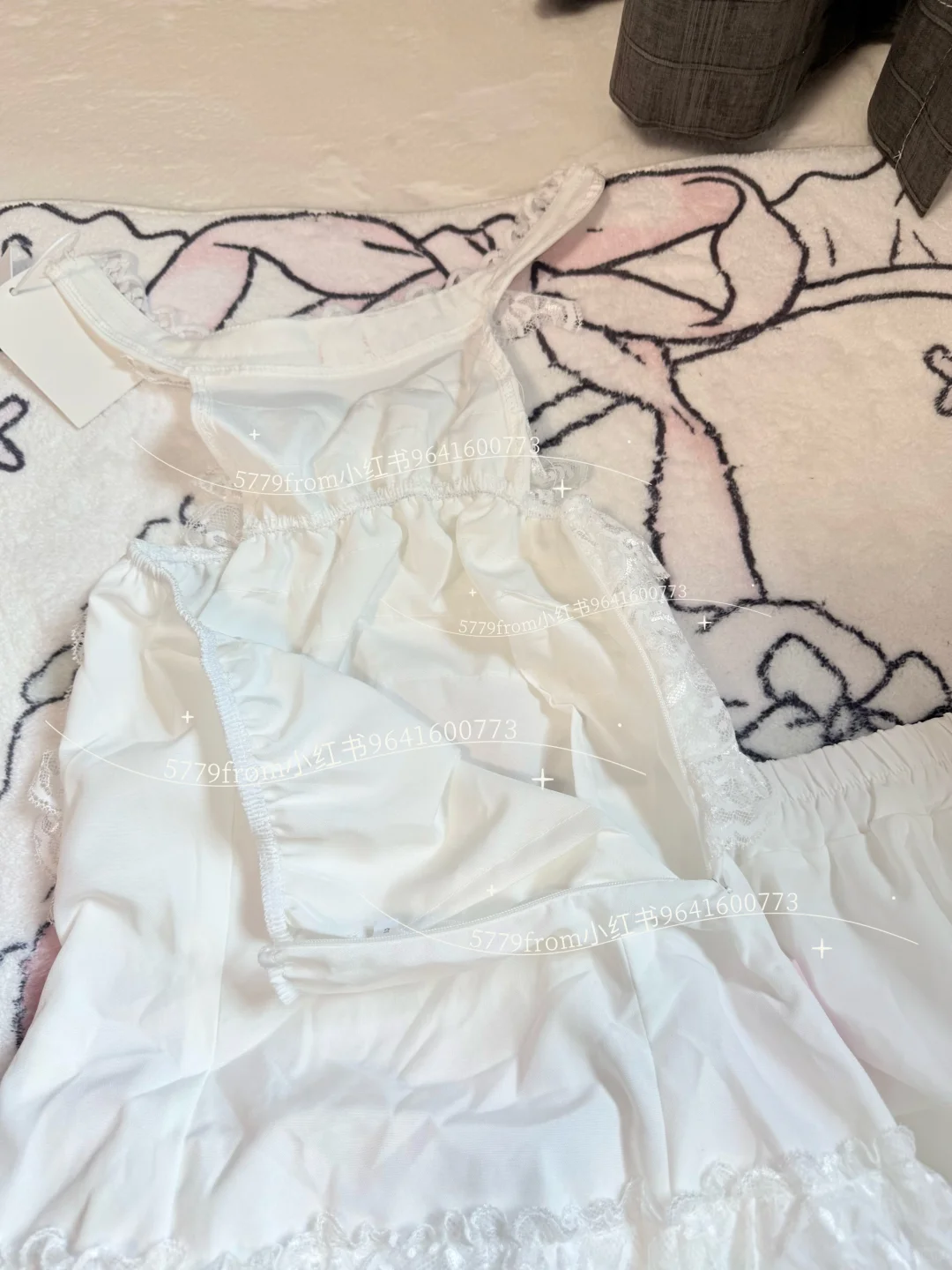 服了…小裙裙你知道自己如此美丽吗？？？
