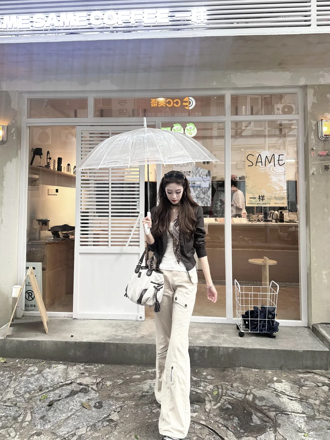 175*Ootd 时髦女知识分子coffee break☕️