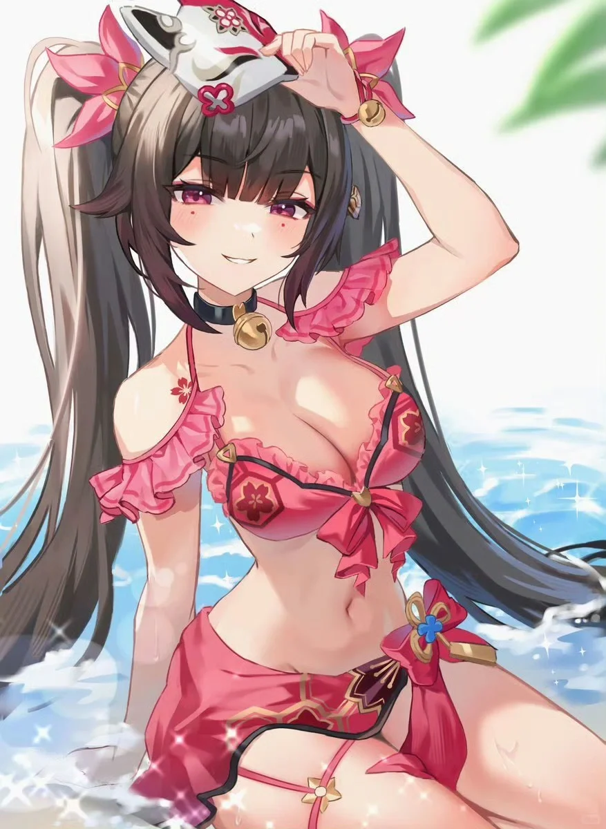 泳装有点特色啊