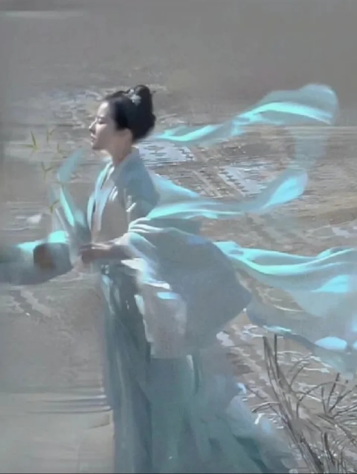 听说多看美女自己也会变美
