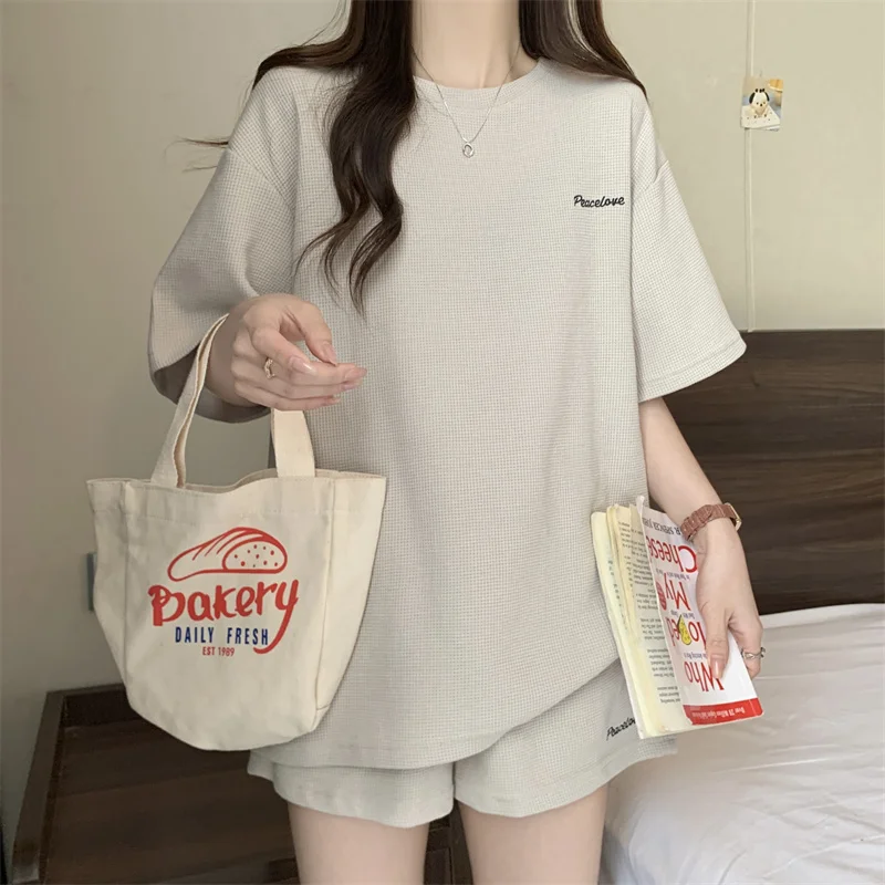 杏色短袖T恤两件套👚显白必备