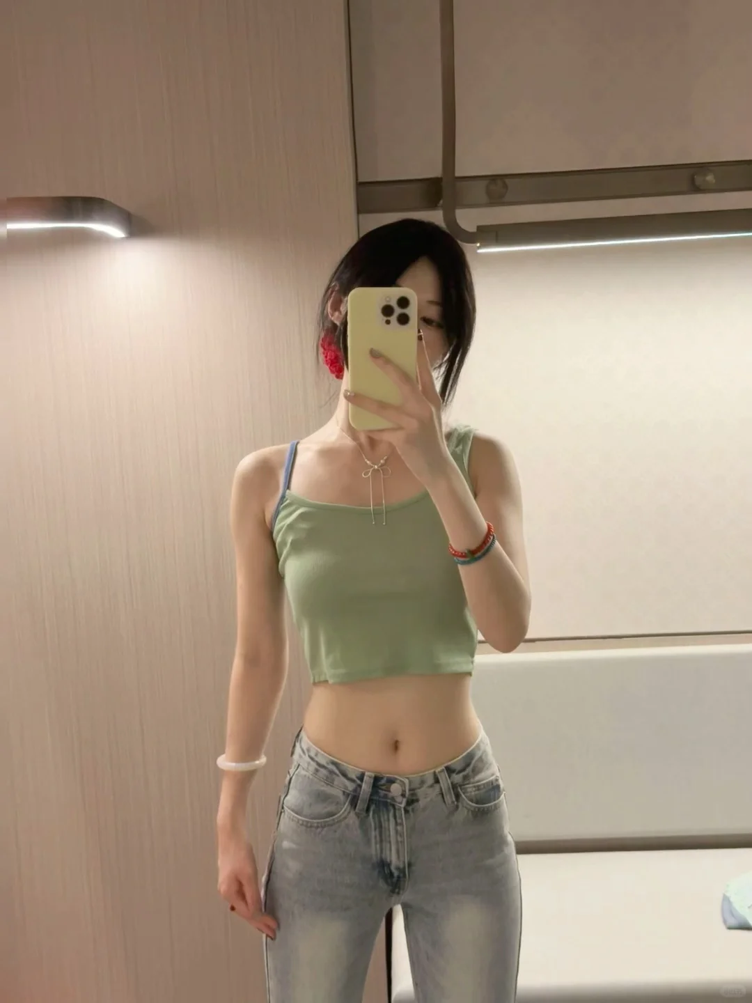 这算马甲线吗？你敢相信这是躺出来的…