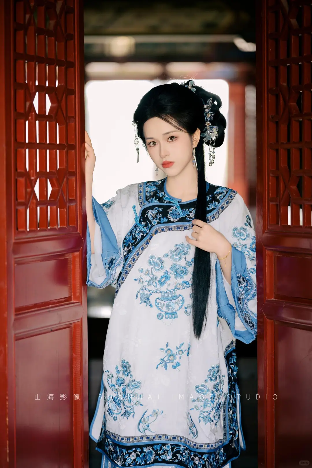 无法拒绝这破碎感✨丨玉瓷般的清汉女写真