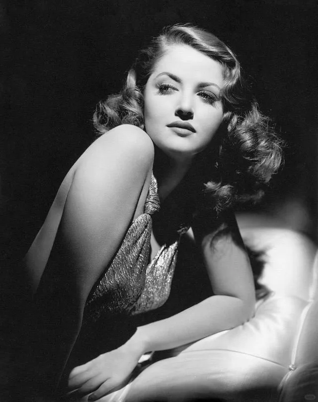 惊艳了时光的复古名伶-Martha Vickers 2/2