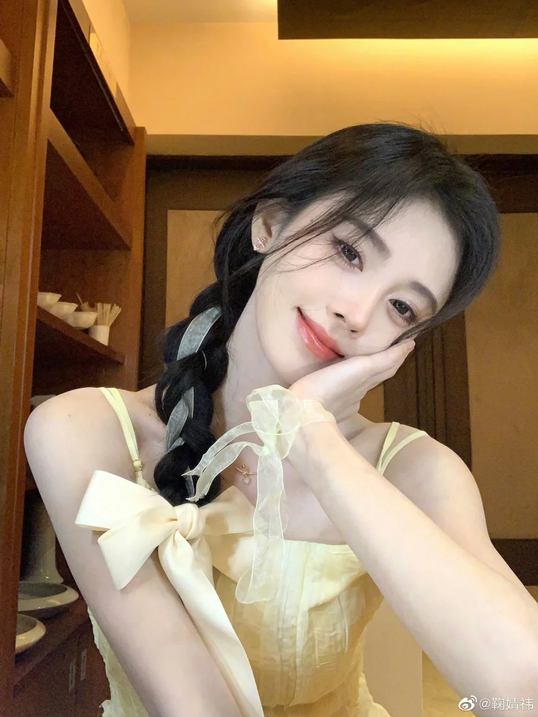 这姐咋这么美