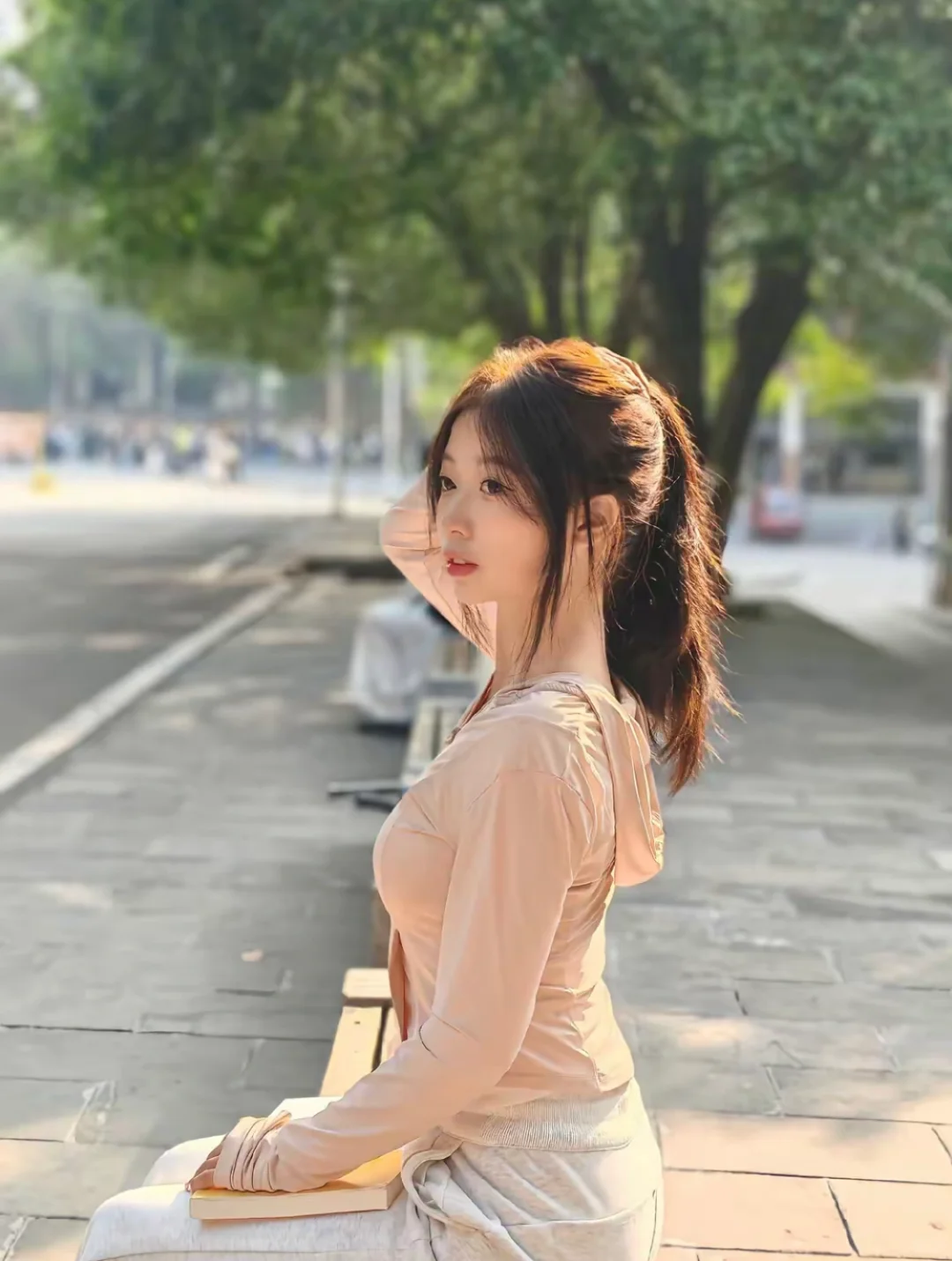 女大蹲摄影师拍摄📷