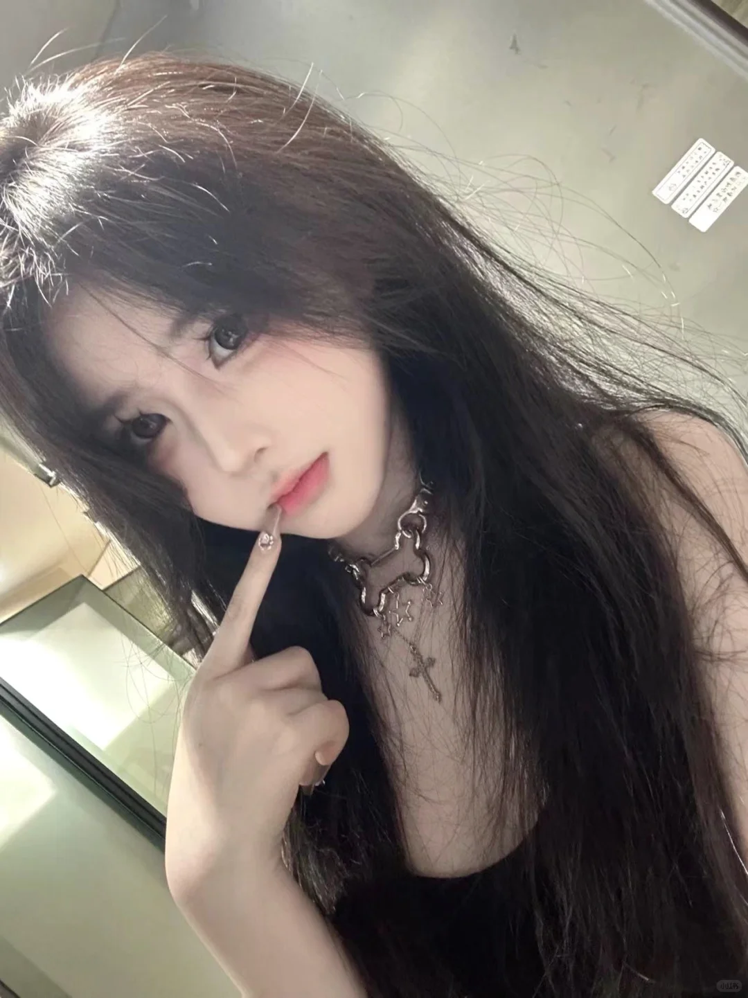 18岁真心劝大家少买衣服多把钱花在脸上