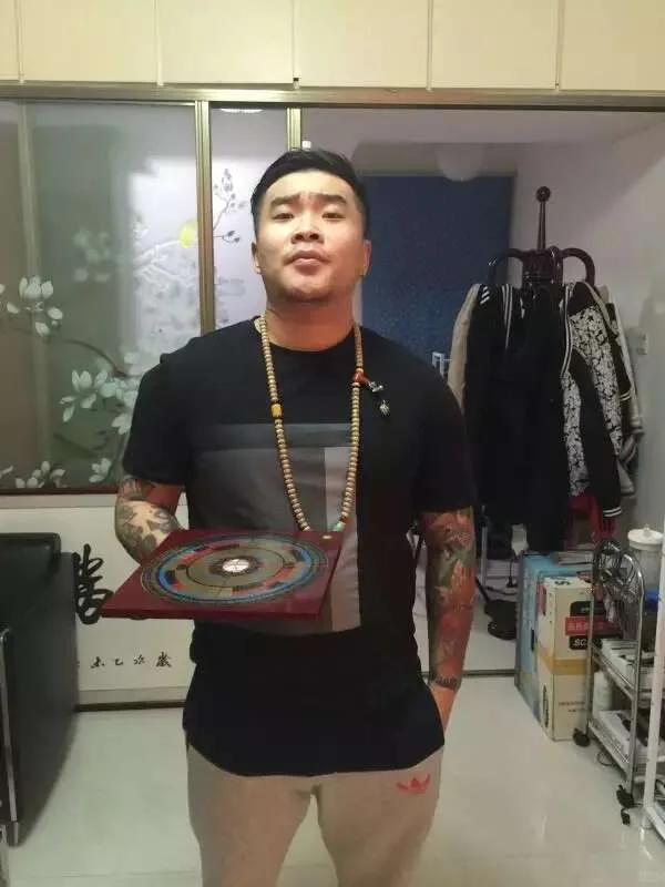 我越长越奇怪了😂