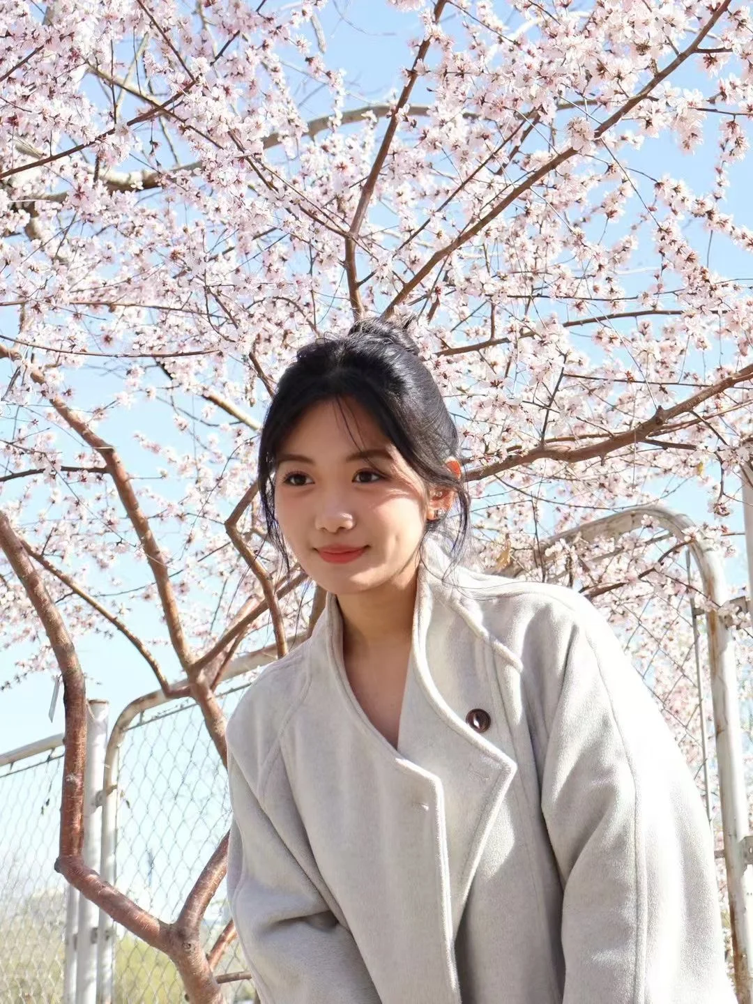 跟美女做同事🫰