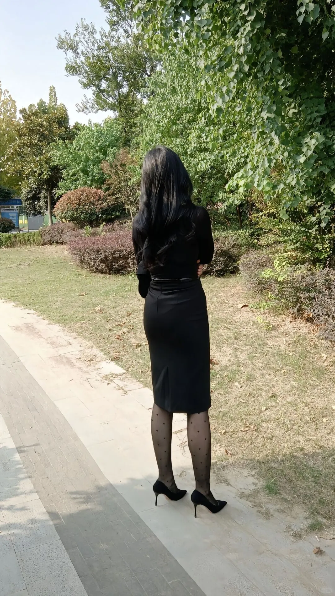 气质美女少妇你喜欢吗？