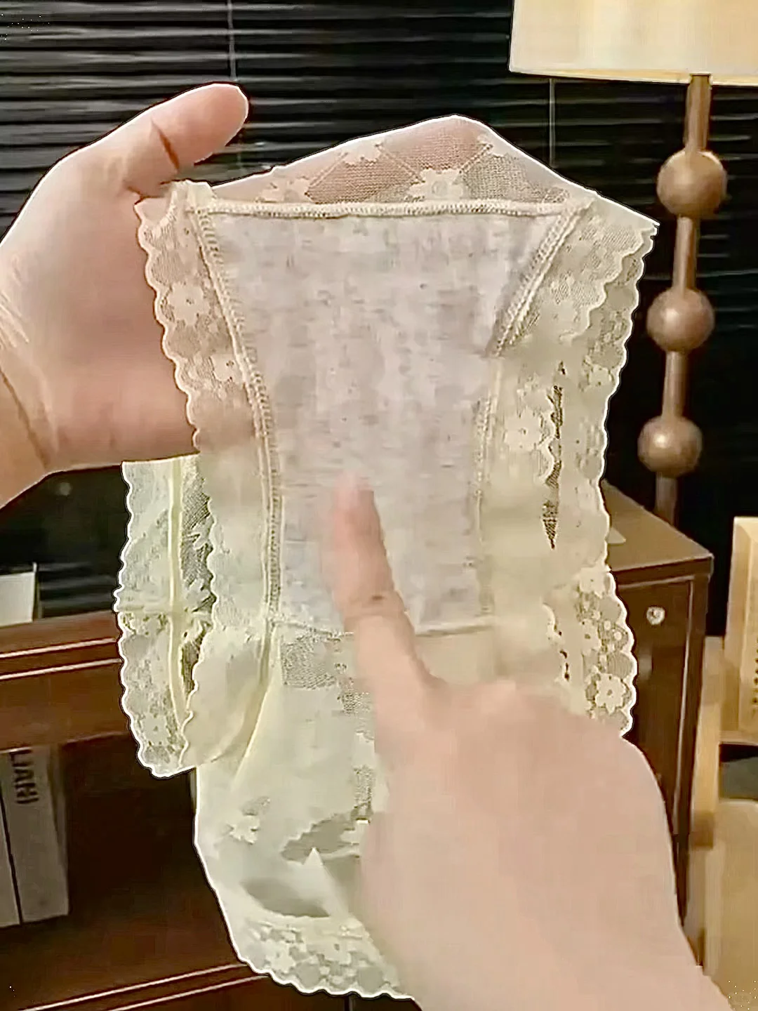 蕾丝控狂喜👙这内裤真的绝绝子啊！