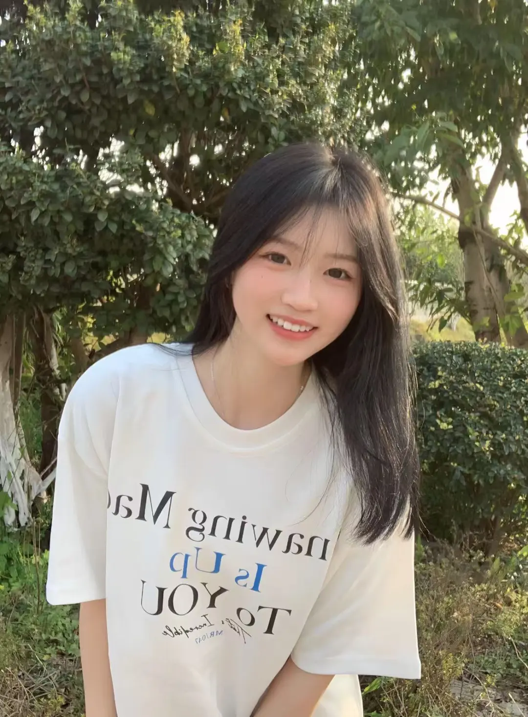 深圳 98 年财务女孩 可盐可甜