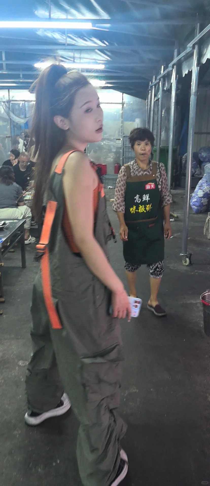 爆闺蜜丑照哈哈哈 快点进去看