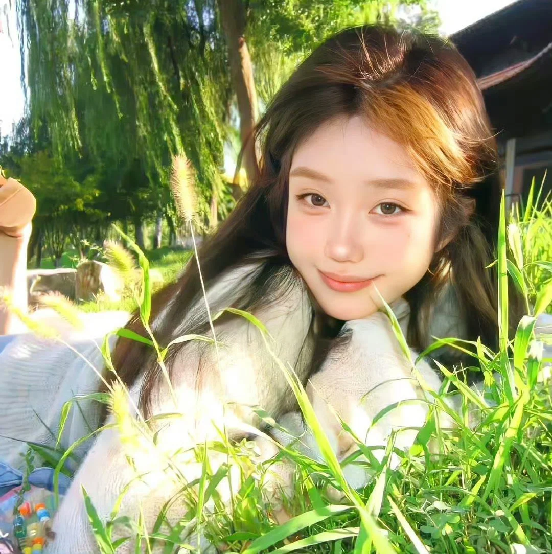 𝙒𝙚𝘾𝙝𝙖𝙩 | 阳光明媚充满生命力女头🍀