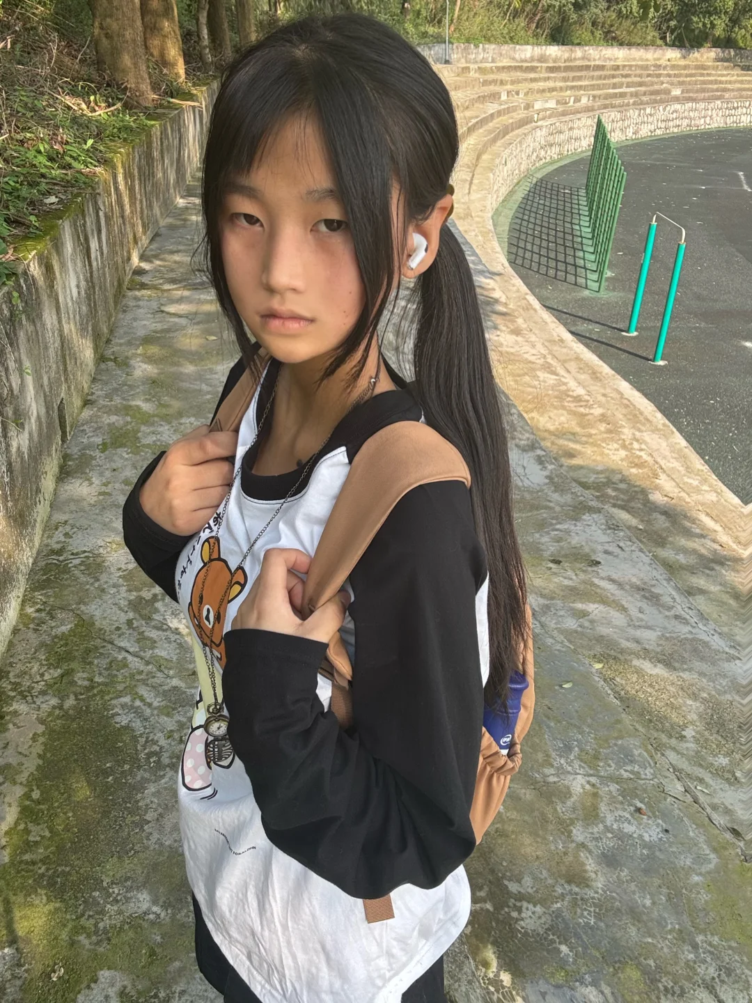 来自东京的黑皮少女