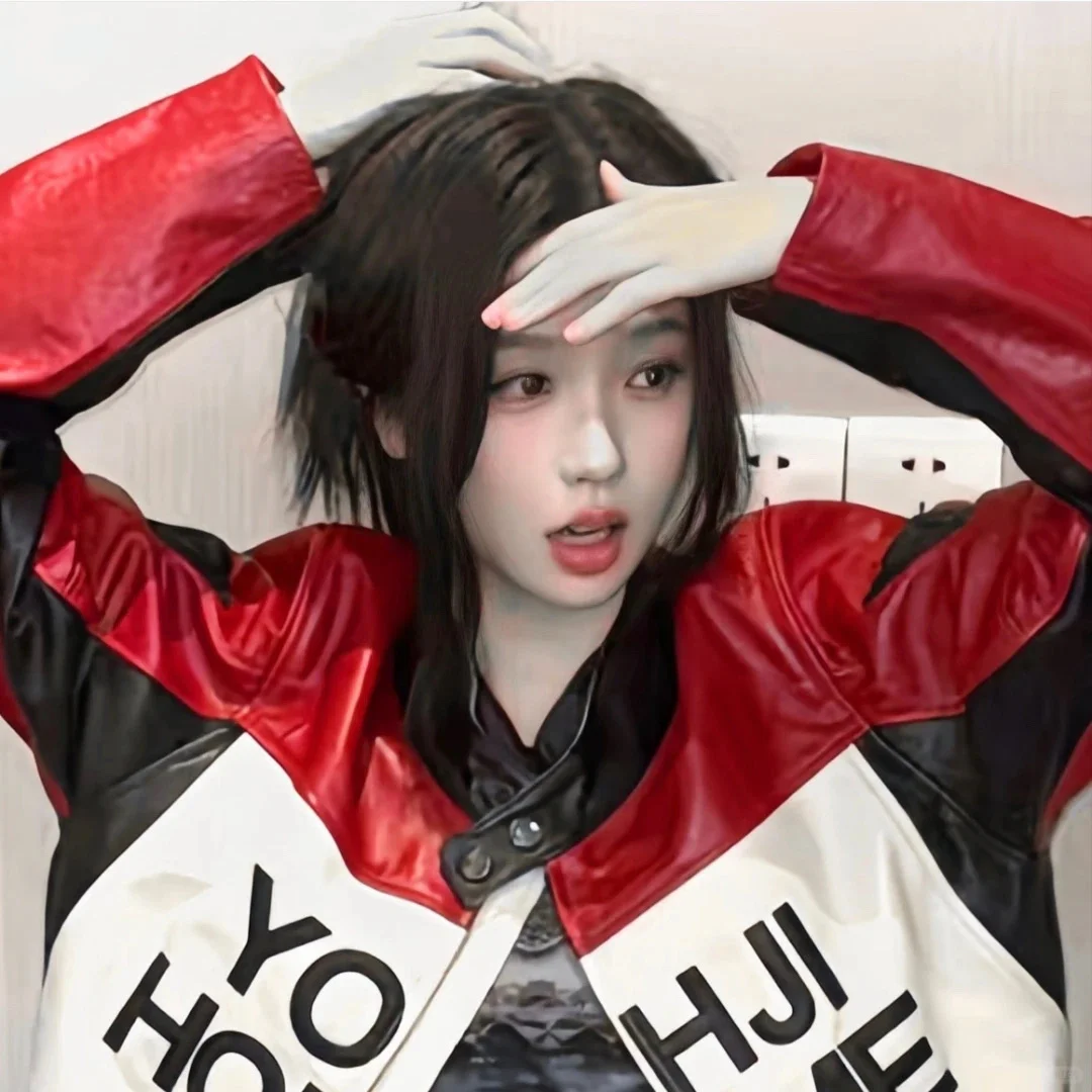 𝙒𝙚𝘾𝙝𝙖𝙩女头｜也许爱就在洱海边🌬